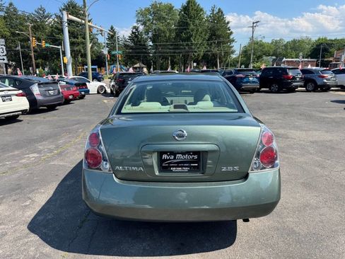 Used 2005 Nissan Altima 2.5 FWD image 4