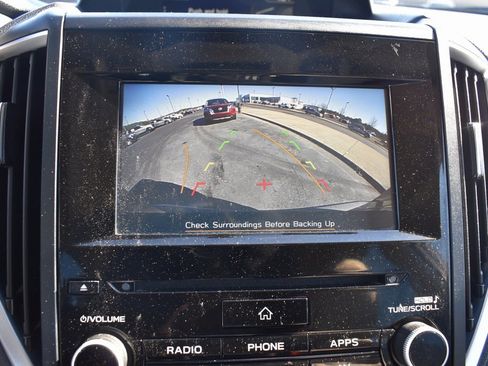 Used 2022 Subaru Forester Premium image 18