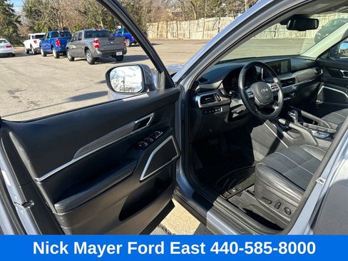 Used 2021 Kia Telluride EX w/ EX Premium Package image 29