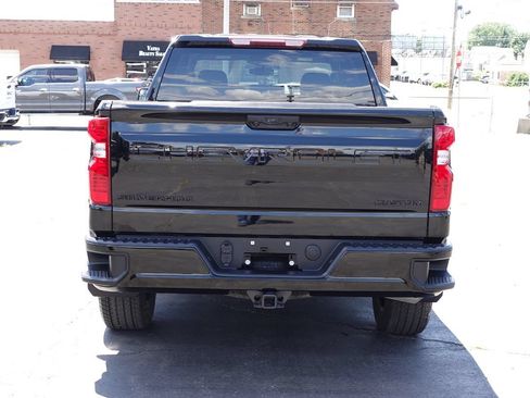 Used 2024 Chevrolet Silverado 1500 Custom AWD/4WD image 9