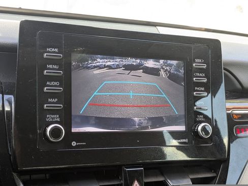 Used 2023 Toyota Camry SE FWD image 19