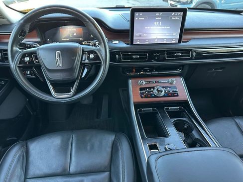 Used 2023 Lincoln Aviator Reserve w/ Equipment Group 201A image 4