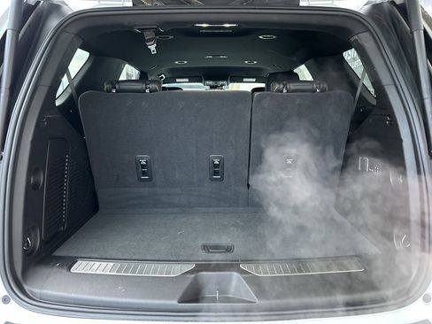 Used 2024 GMC Yukon AT4 w/ Max Trailering Package image 17