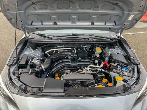 Used 2021 Subaru Crosstrek 2.0i image 38