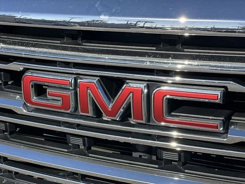 Used 2021 GMC Sierra 3500 SLE w/ SLE Value Package image 29