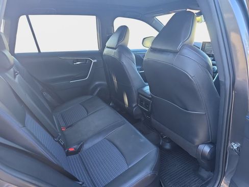 Used 2021 Toyota RAV4 XSE AWD/4WD image 14