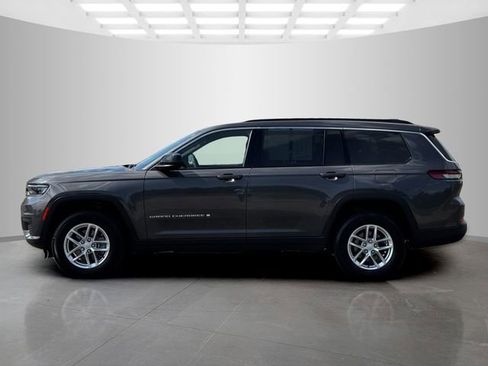 Certified 2024 Jeep Grand Cherokee L Laredo w/ Luxury Tech Group I AWD/4WD image 4