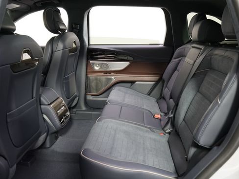 New 2026 Lincoln Nautilus Black Label AWD/4WD image 22