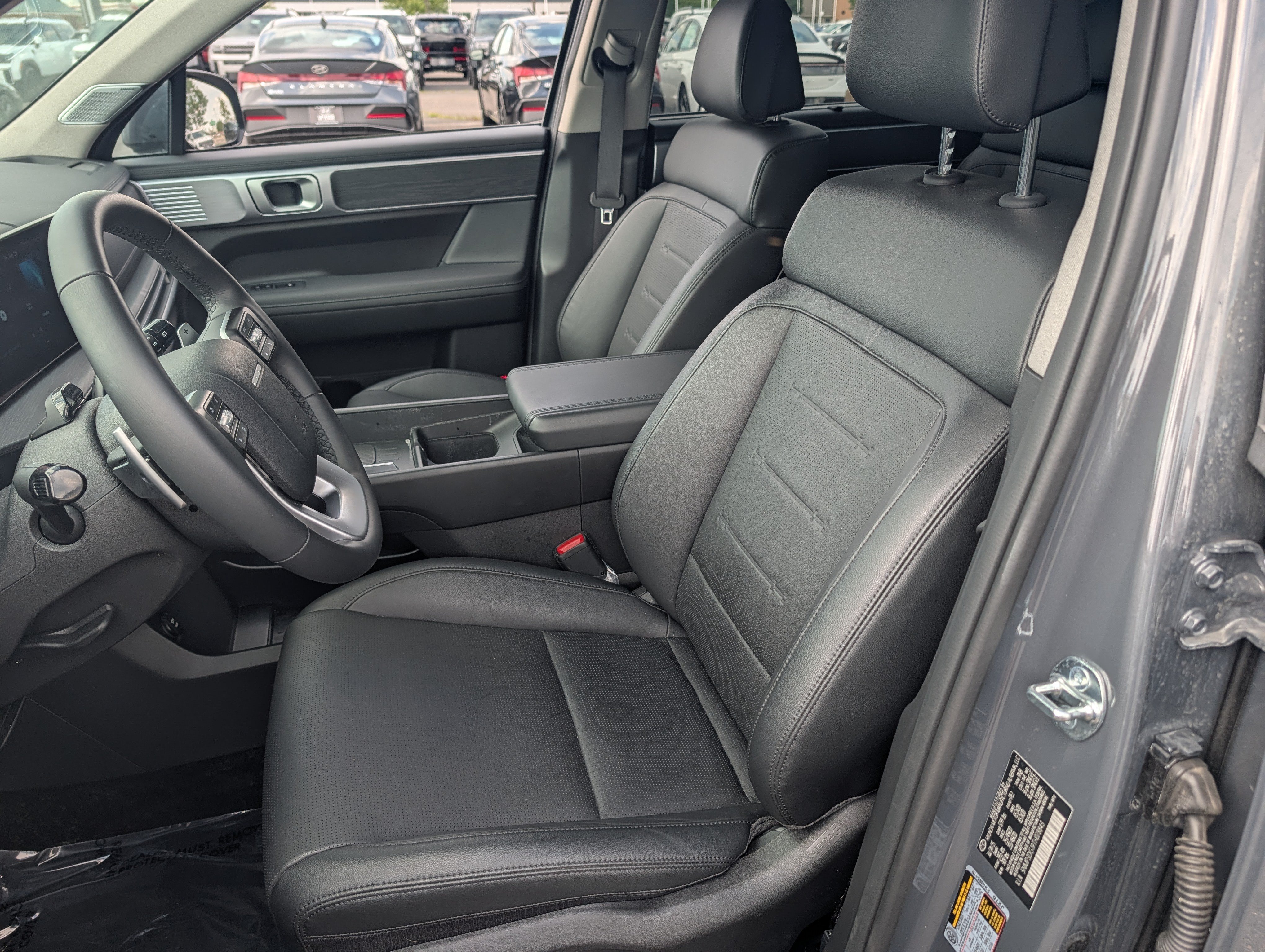 Used 2026 Hyundai Santa Fe Limited AWD/4WD image 10