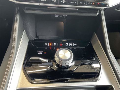 New 2025 Jeep Wagoneer Series II w/ Premium Group I image 20