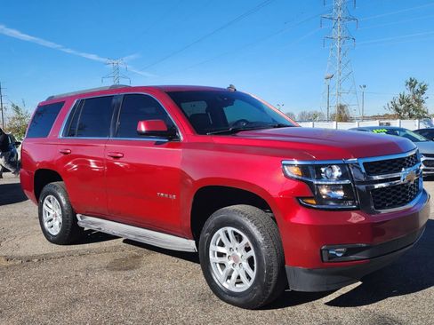Used 2015 Chevrolet Tahoe LT w/ Luxury Package RWD image 6