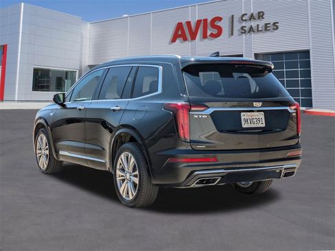 Used 2024 Cadillac XT6 Premium Luxury image 9