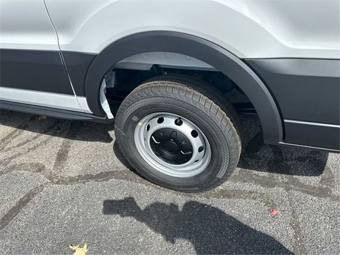 New 2025 Ford Transit 250 Low Roof image 13