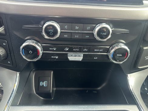 Used 2024 Ford F150 XLT w/ Mobile Office Package image 19