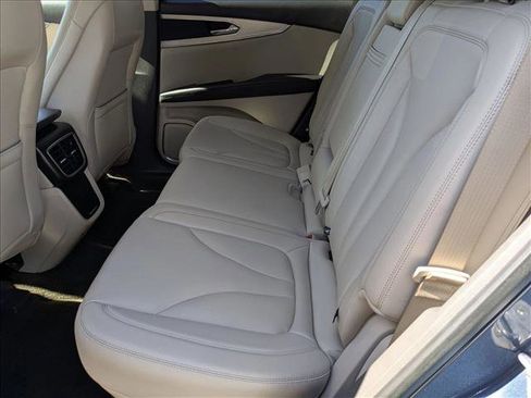 Used 2019 Lincoln Nautilus FWD image 17