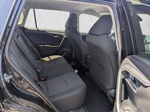 Used 2024 Toyota RAV4 XLE AWD/4WD image 26