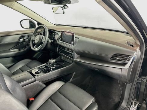 Used 2023 Nissan Rogue SV w/ SV Premium B Package AWD/4WD image 30
