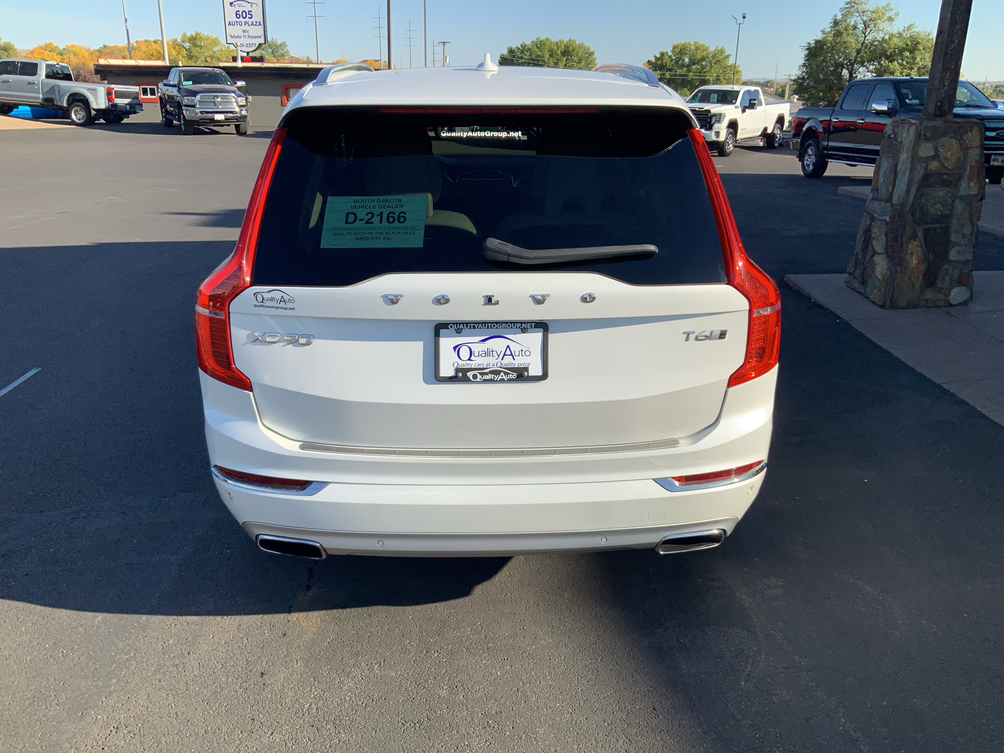 Used 2018 Volvo XC90 T6 Inscription w/ Convenience Package AWD/4WD image 7