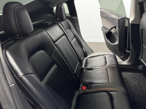 Used 2020 Tesla Model Y Performance image 46