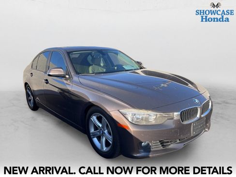 Used 2014 BMW 328i Sedan RWD image 6