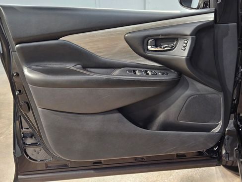 Used 2018 Nissan Murano Platinum image 20