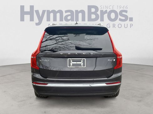 Used 2023 Volvo XC90 B6 Plus w/ Protection Package image 4