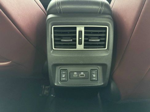 Used 2019 Nissan Maxima 3.5 SV w/ Illumination Package image 37