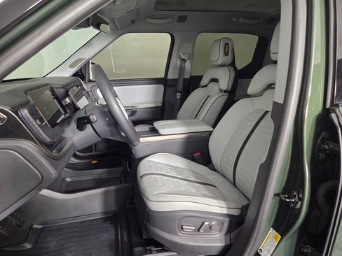 Used 2025 Rivian R1T Adventure AWD/4WD image 10