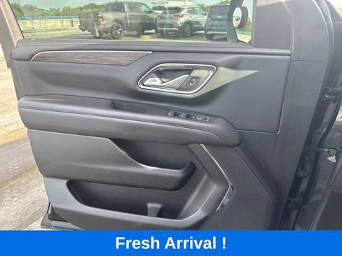 Used 2023 Chevrolet Suburban LS AWD/4WD image 13