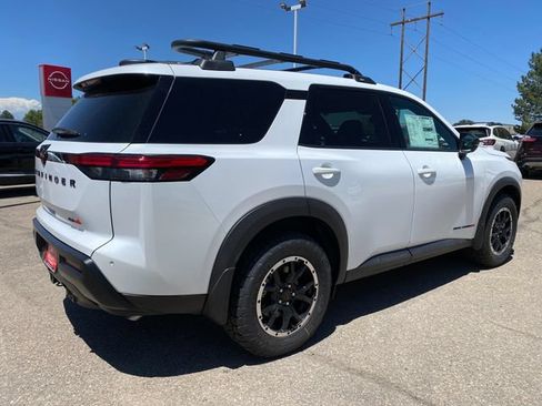 New 2026 Nissan Pathfinder Rock Creek w/ Rock Creek Premium Package AWD/4WD image 5