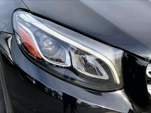 Certified 2019 Mercedes-Benz GLC 300 image 28