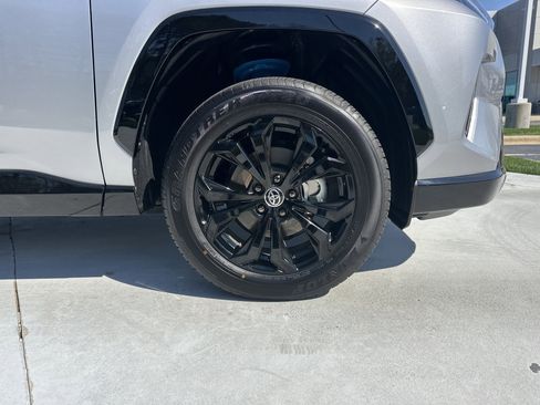 Certified 2025 Toyota RAV4 XSE image 13