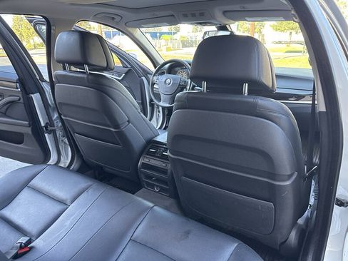 Used 2014 BMW 535i Sedan RWD image 32