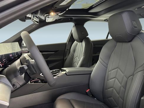 New 2026 BMW 530i w/ M Sport Package image 21