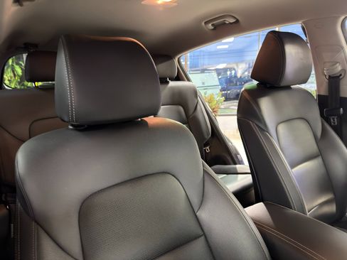 Used 2020 Kia Sportage EX image 25