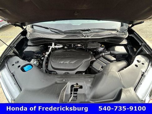 Certified 2025 Honda Ridgeline RTL image 9