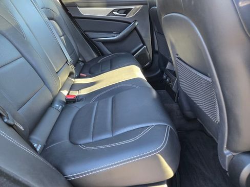 Used 2025 Jaguar F-PACE R-Dynamic S image 14