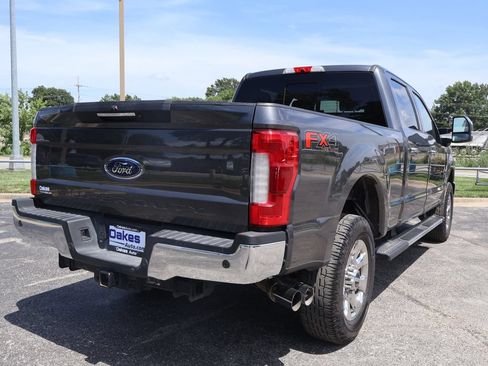 Used 2019 Ford F250 Lariat w/ Lariat Ultimate Package AWD/4WD image 8