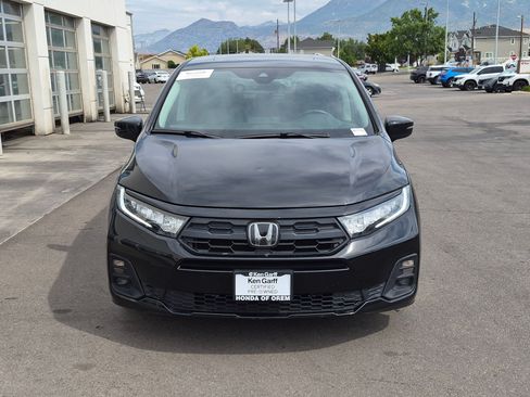 Used 2025 Honda Odyssey EX-L image 11