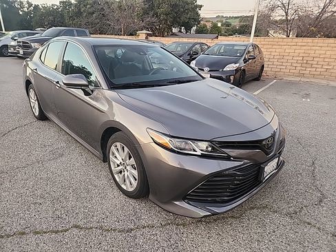 Certified 2020 Toyota Camry LE image 7