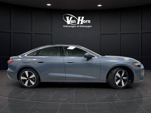 Used 2025 Audi A5 2.0T Prestige w/ 19" Wheel Package AWD/4WD image 2