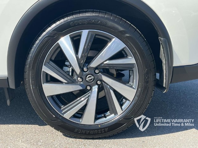 Used 2024 Nissan Murano SL FWD image 13