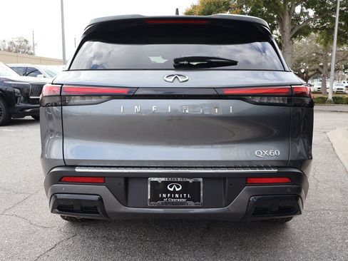 Certified 2025 INFINITI QX60 Luxe w/ Cargo Package image 8