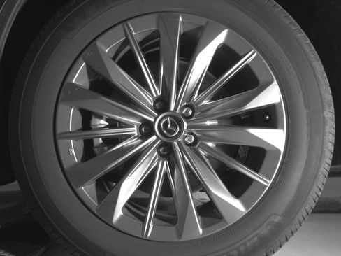 Used 2025 MAZDA CX-90 3.3 Turbo w/ Preferred Package image 11