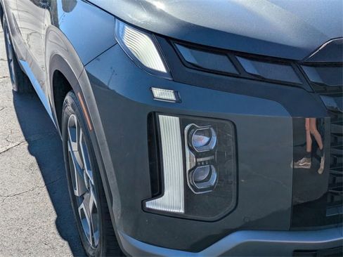 Used 2023 Hyundai Palisade SEL w/ Premium Package image 10