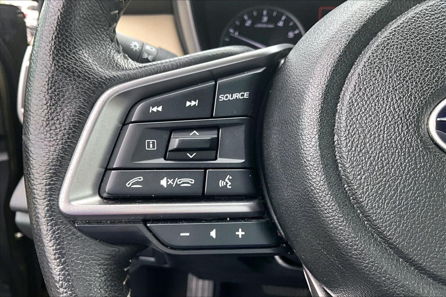 Used 2024 Subaru Outback Limited AWD/4WD image 19