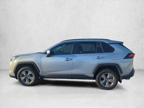 Used 2024 Toyota RAV4 XLE w/ Convenience Package FWD image 6