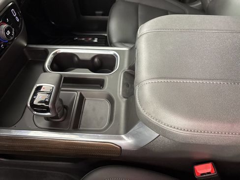 Used 2026 Chevrolet Silverado 1500 LT Trail Boss w/ LT Trail Boss Premium Package AWD/4WD image 42