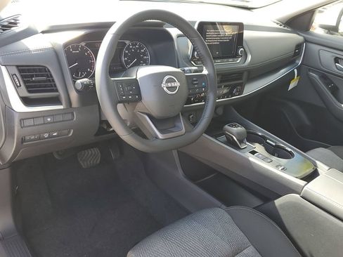 New 2026 Nissan Rogue SV w/ Cold Weather Package FWD image 22
