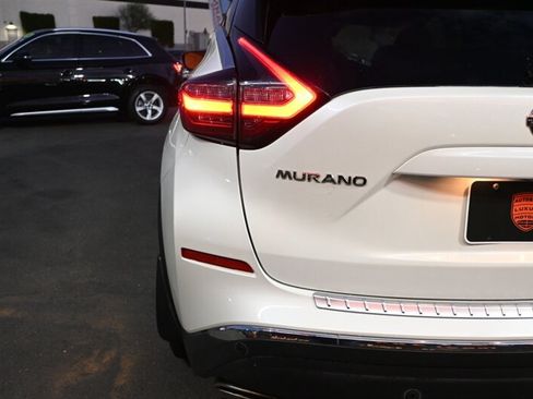 Used 2021 Nissan Murano SL w/ SL Moonroof Package AWD/4WD image 9